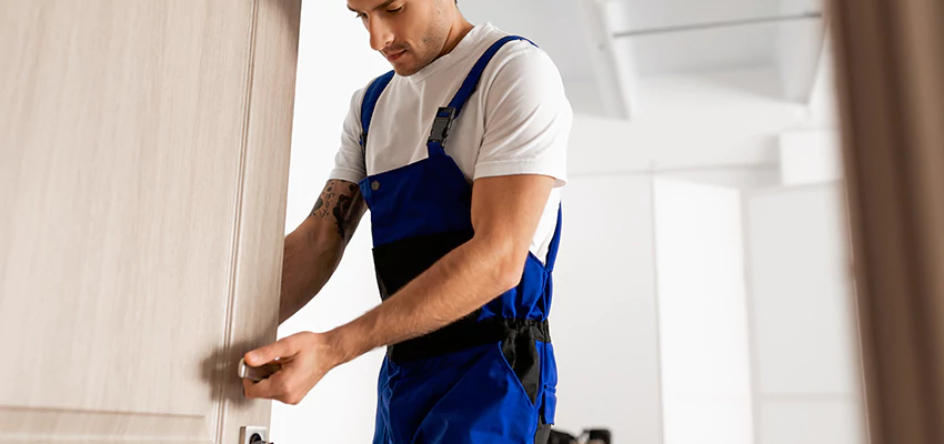 Car Lock Repair And Installation Expert in Moorpark, CA