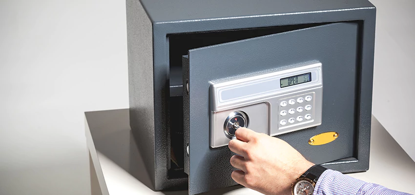 Jewelry Safe Unlocking Service in Moorpark, California