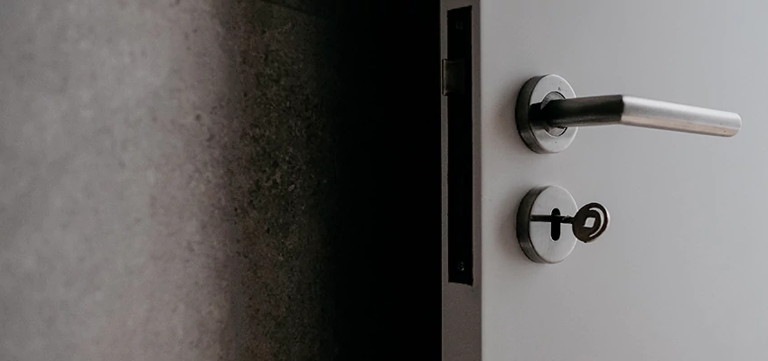 Front Door Handle Repair And Installation in Moorpark, CA